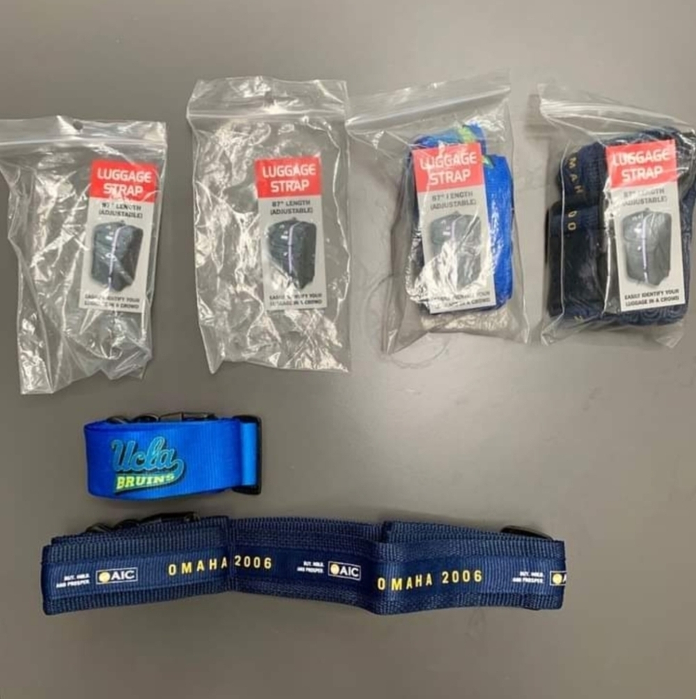 🎉FREE WITH PURCHASE🎉 4 Luggage Straps
